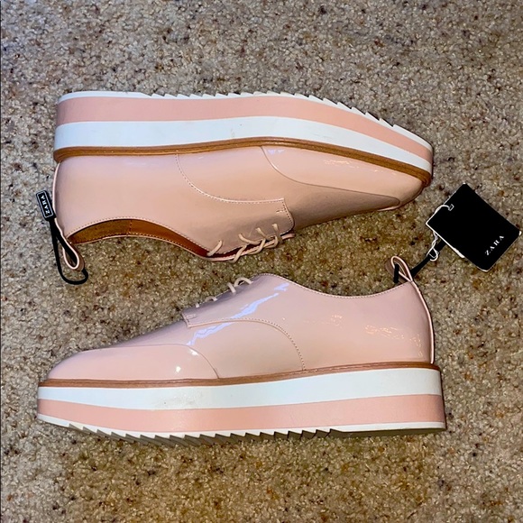 Zara Shoes - Zara Platform Dress Shoes.